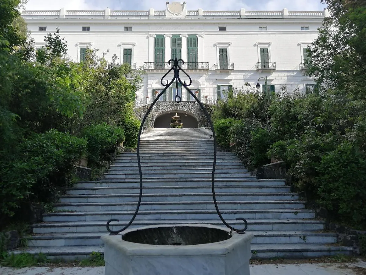 B&B Casa Malu Naples Bed & Breakfast